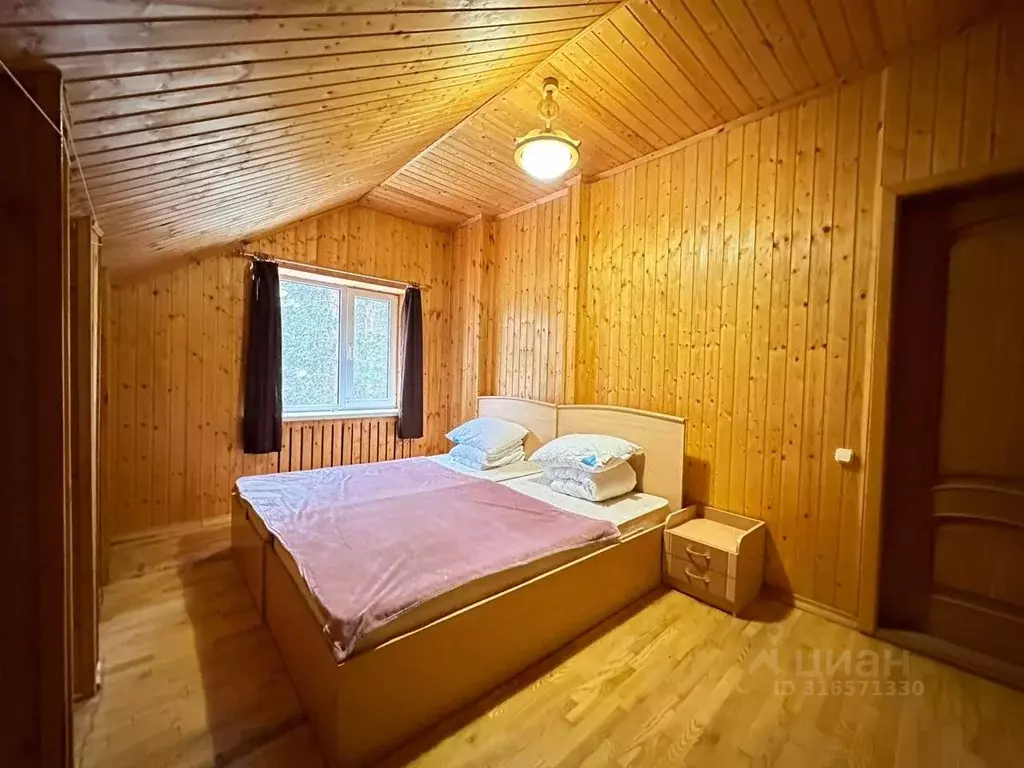 Дом в Кабардино-Балкария, Эльбрусский район, с. Терскол ул. Лесная, 26 ... - Фото 2