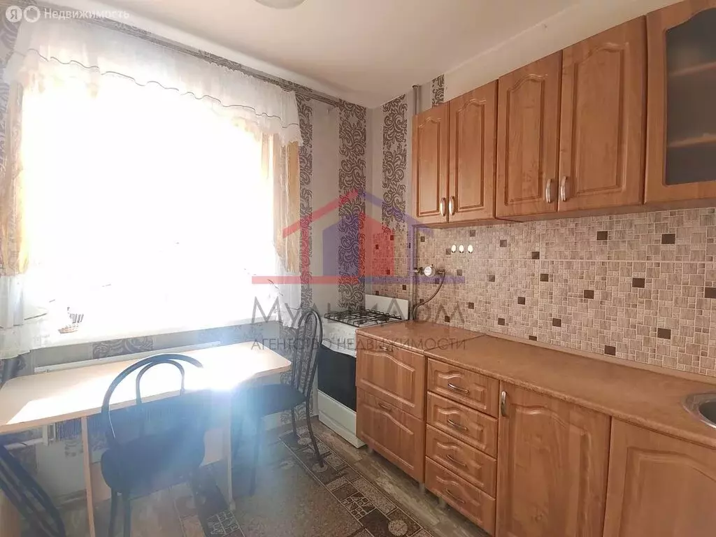 1-комнатная квартира: Губкин, Преображенская улица, 4к2 (34 м) - Фото 0
