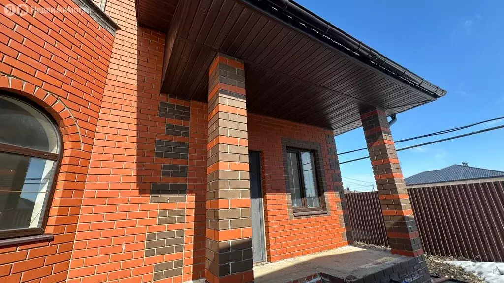 Дом в посёлок Первомайский, микрорайон Майский, Тёплый проезд, 54 (170 ... - Фото 1