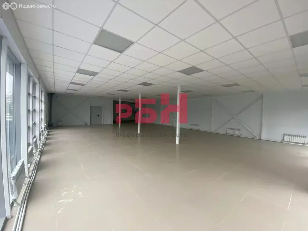 Торговая площадь (190 м) - Фото 1