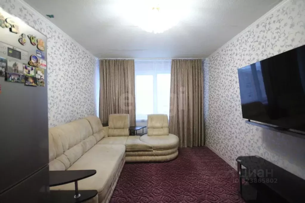 3-к кв. Ямало-Ненецкий АО, Новый Уренгой Ленинградский просп., 7 (57.3 ... - Фото 1