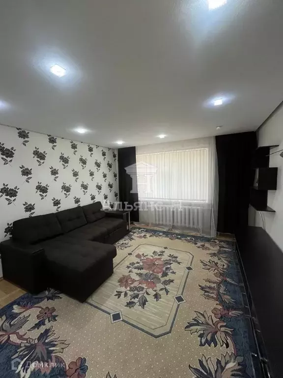 Продаётся 3-к квартира, 70 м - Фото 0