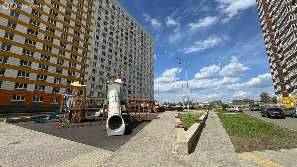 2-комнатная квартира: Оренбург, улица Юркина, 3 (57 м) - Фото 1