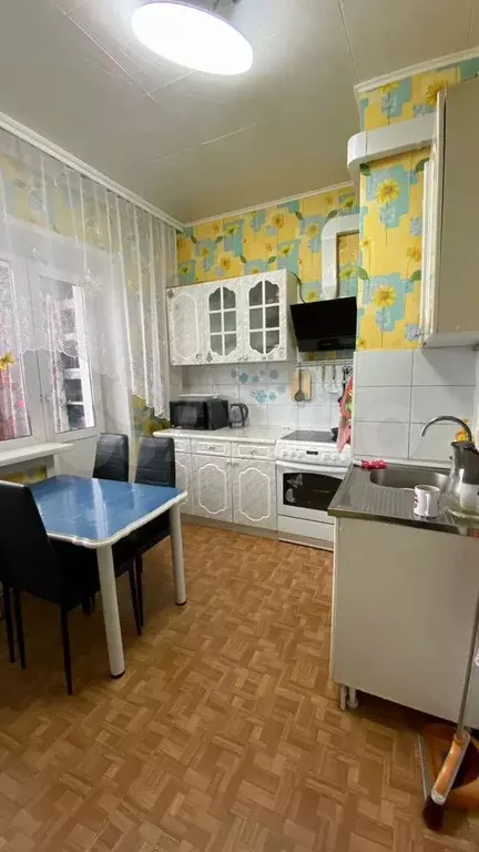 3-к. квартира, 70 м, 7/9 эт. - Фото 0