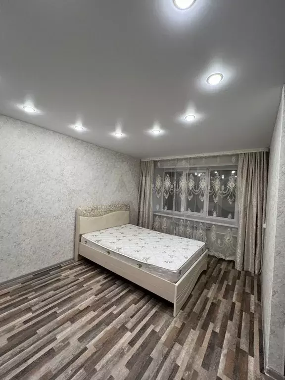 1-к. квартира, 30 м, 1/4 эт. - Фото 0