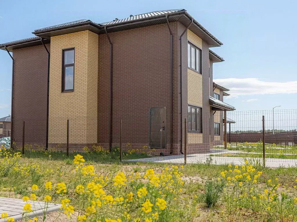 Дом в Ленинградская область, Всеволожский район, Агалатовское с/пос, ... - Фото 1