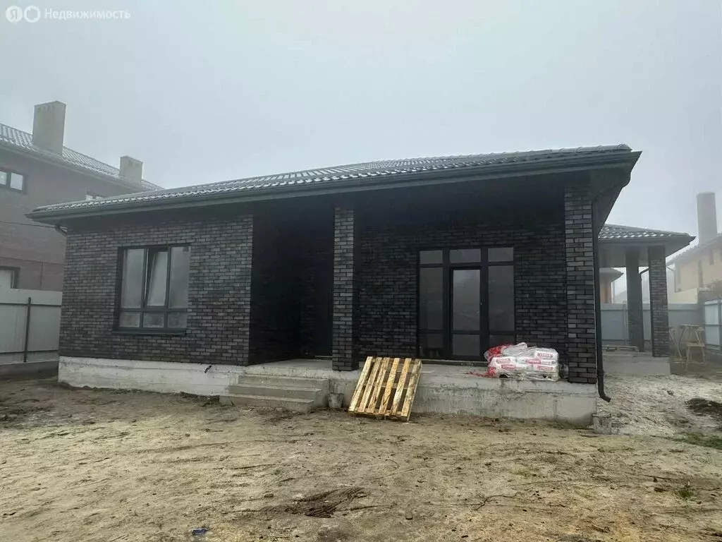 Дом в Аксай, Андреевская улица, 16 (150 м) - Фото 1