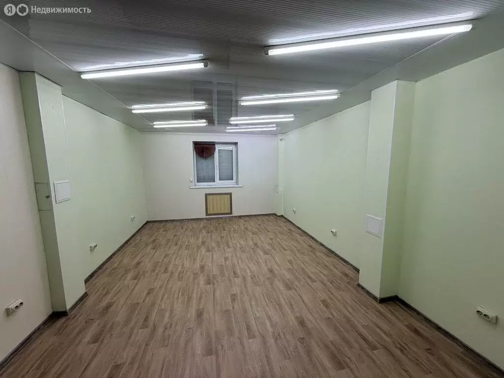 Офис (27 м) - Фото 1