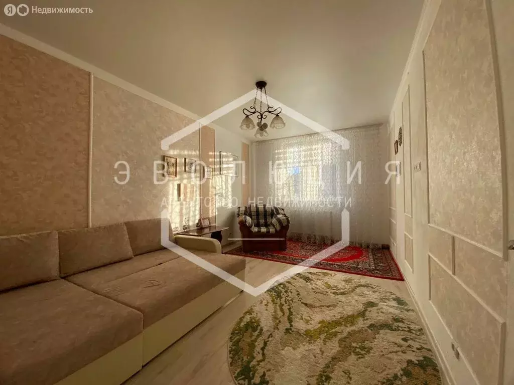 1-комнатная квартира: Калининград, Интернациональная улица, 48 (43 м) - Фото 0