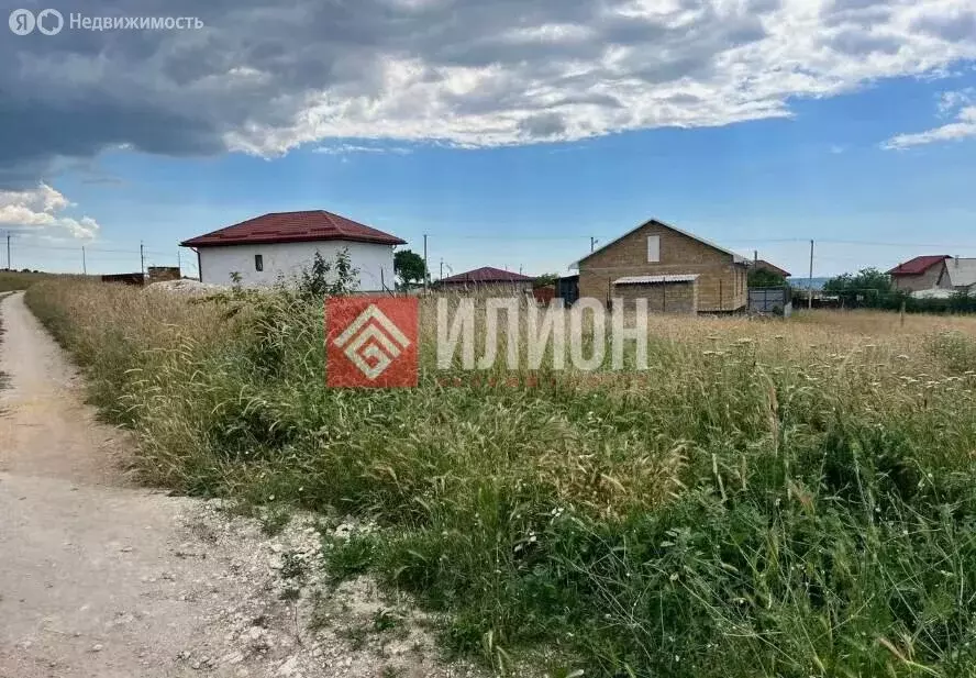 Участок в Бахчисарай, улица имени Усеина Баданинского, 37 (6 м) - Фото 1