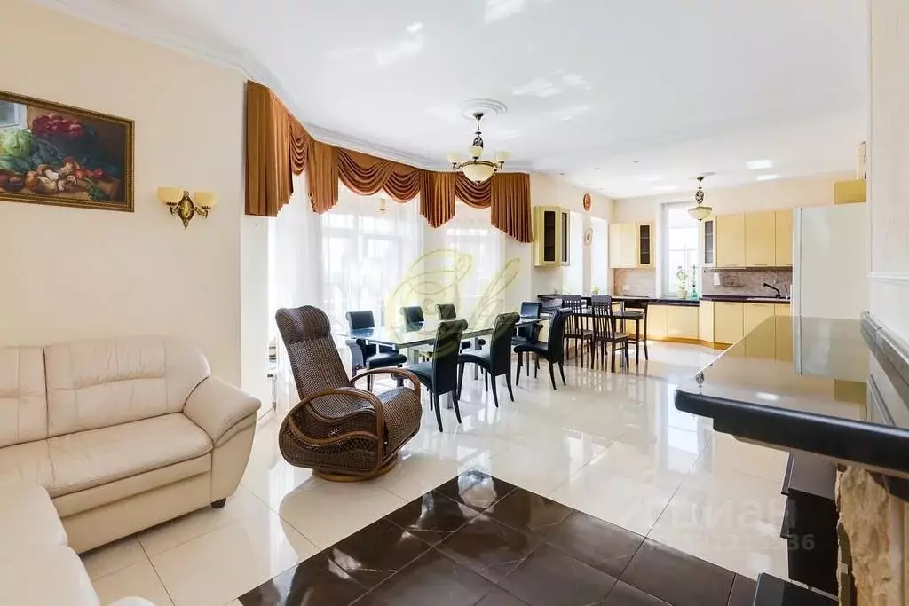 Дом в Московская область, Звенигород Одинцовский городской округ, ул. ... - Фото 1