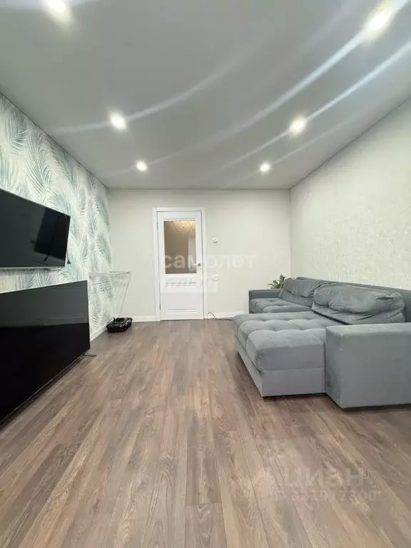 2-к кв. Татарстан, Нижнекамск просп. Химиков, 90 (52.6 м) - Фото 2