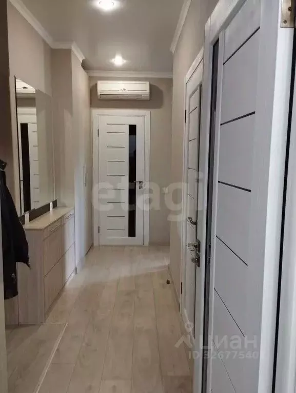 2-к кв. Тюменская область, Тюмень ул. Парада Победы, 9 (49.4 м) - Фото 1