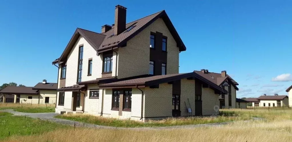 Дом в Ленинградская область, Выборгский район, Первомайское с/пос, ... - Фото 1