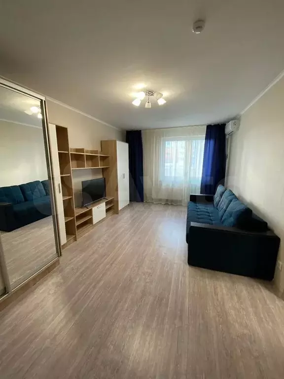 1-к. квартира, 40 м, 8/16 эт. - Фото 0