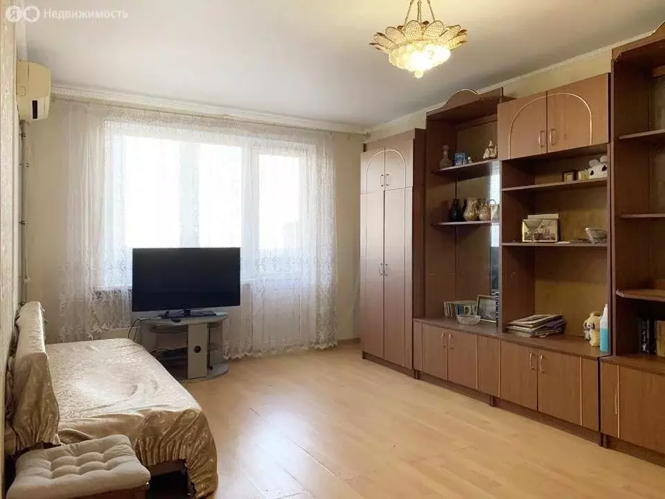 2-комнатная квартира: Краснодар, улица имени Дмитрия Благоева, 44 (52 ... - Фото 1