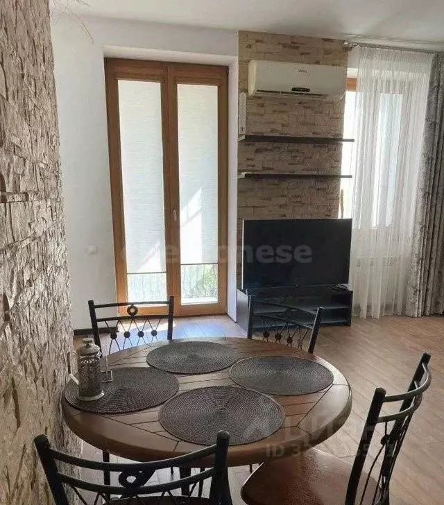 2-к кв. Севастополь ул. Матвея Воронина, 5 (52.0 м) - Фото 1