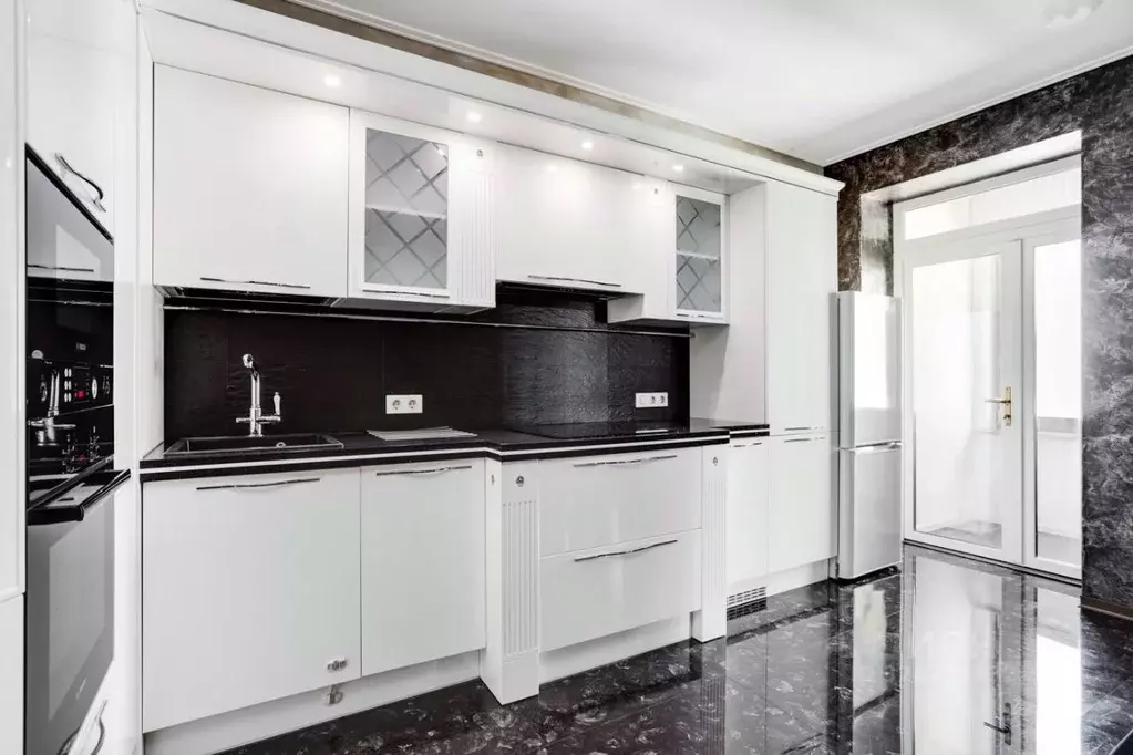 2-к кв. Москва Новочеремушкинская ул., 55К2 (85.0 м) - Фото 1