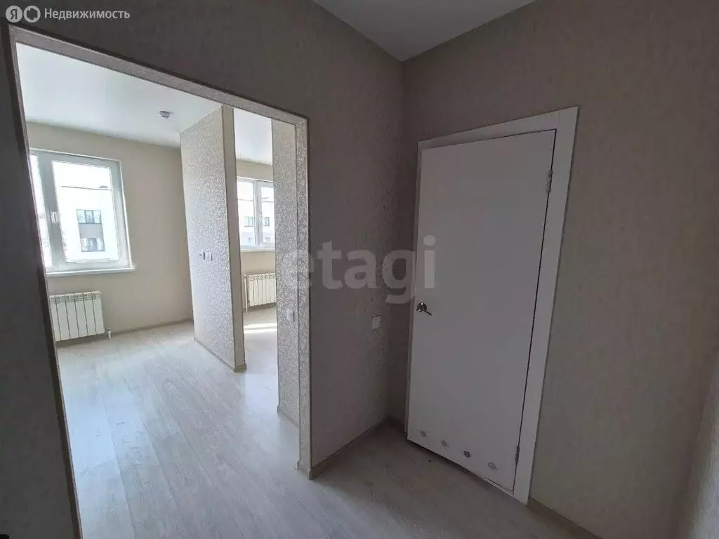 1-комнатная квартира: Белгород, Семейная улица, 37 (27 м) - Фото 2