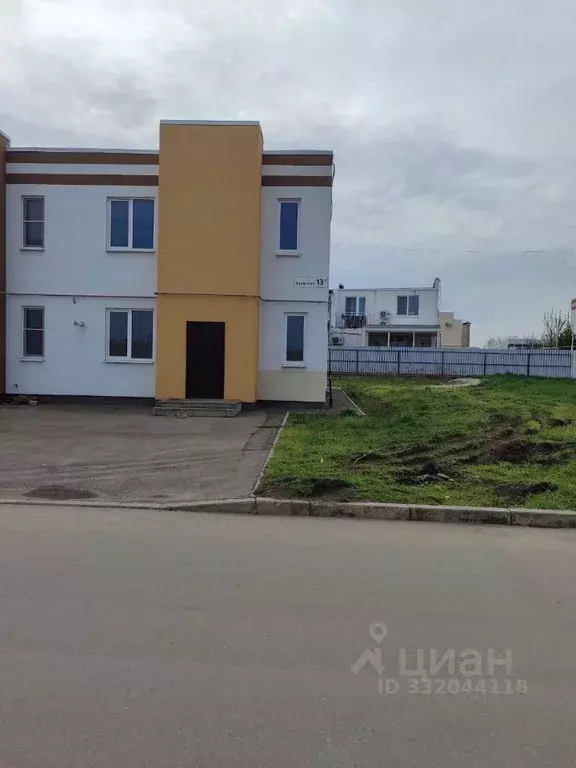 Таунхаус в Краснодарский край, Краснодар ул. Боннская, 13к2 (140 м) - Фото 2
