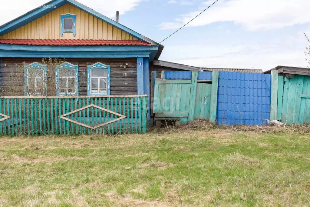 Дом в Тобольский район, Санниковское сельское поселение, деревня ... - Фото 1