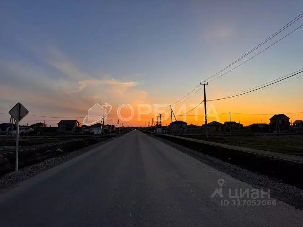 Участок в Тюменская область, Тюменский район, д. Падерина  (8.0 сот.) - Фото 0