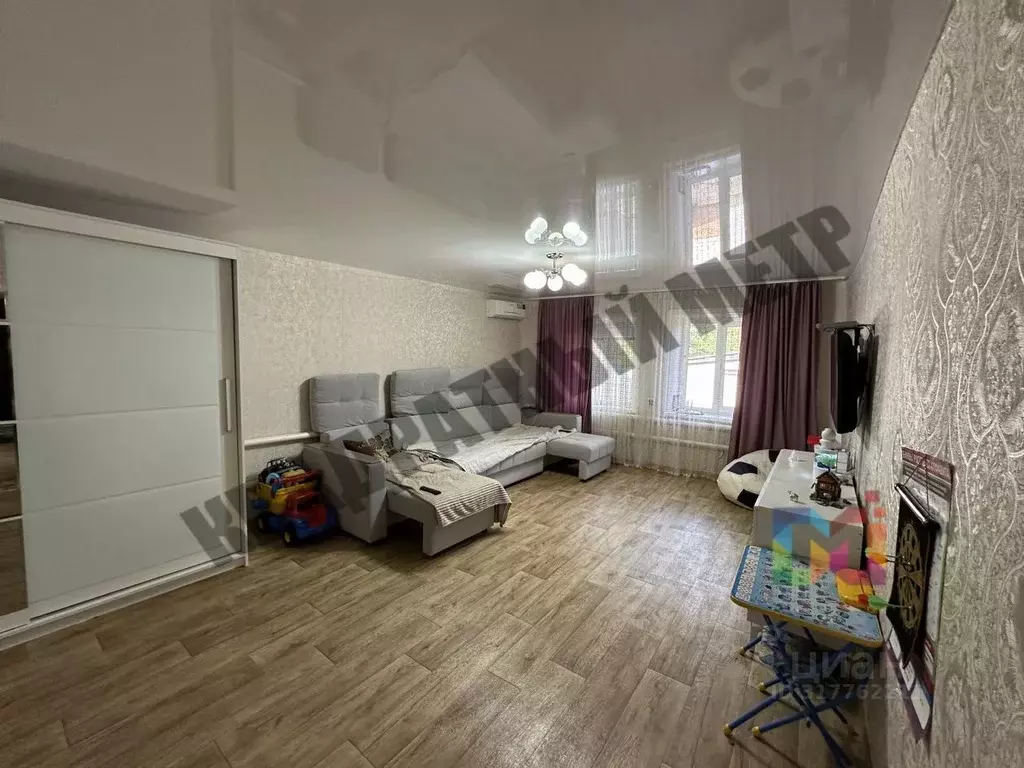 Дом в Калмыкия, Элиста ул. М. Демченко, 5 (70 м) - Фото 0