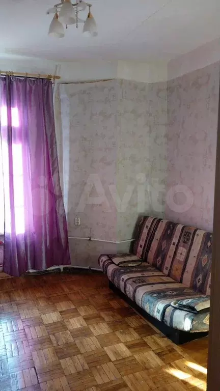 Комната 14 м в 4-к., 4/6 эт. - Фото 1
