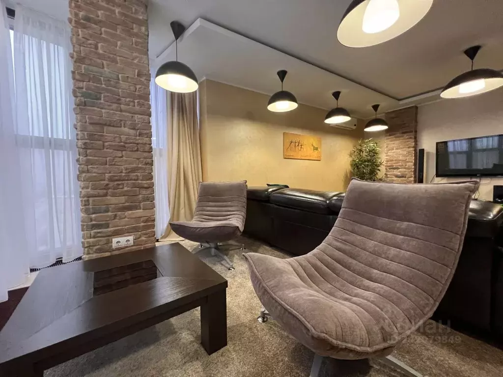 2-к кв. Челябинская область, Челябинск ул. Курчатова, 22 (55.0 м) - Фото 1