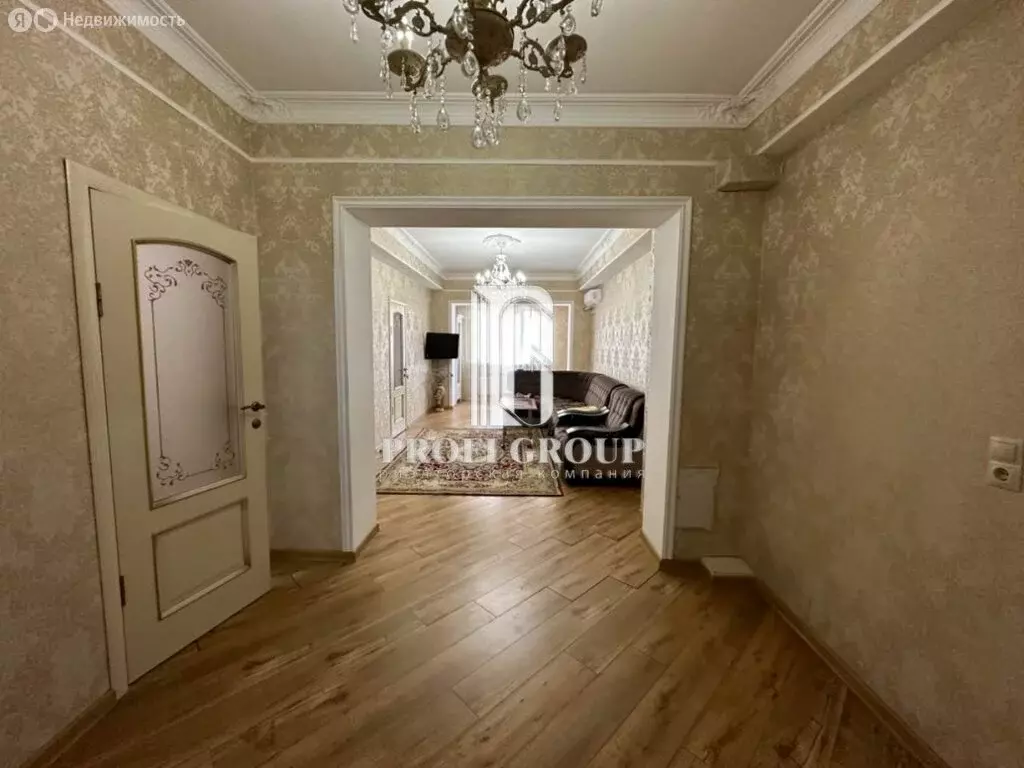 3-комнатная квартира: Каспийск, Приморская улица, 23 (90 м) - Фото 1
