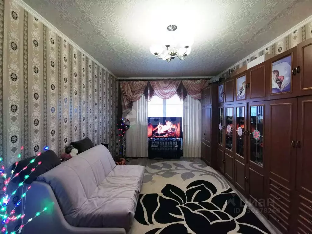 1-к кв. Ямало-Ненецкий АО, Новый Уренгой Молодежная ул., 11 (38.9 м) - Фото 1