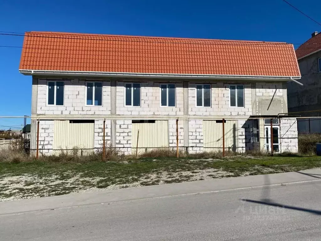 Помещение свободного назначения в Крым, Симферополь ул. Тюзлюк (331 м) - Фото 1