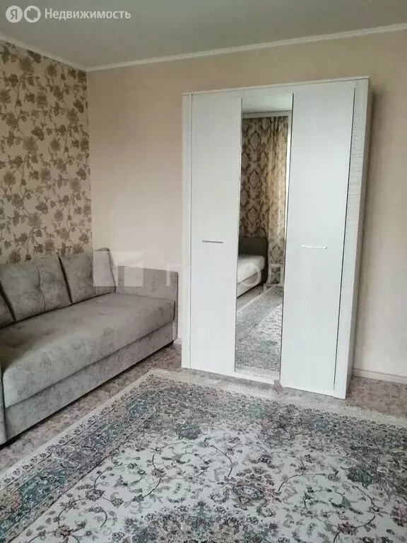 2-комнатная квартира: Барнаул, улица 65 лет Победы, 49 (59.8 м) - Фото 1