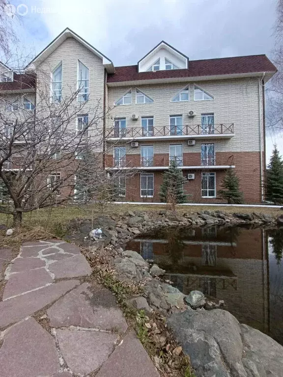 3-комнатная квартира: деревня Зелёная Поляна, Курортная улица, 8 (62 ... - Фото 1