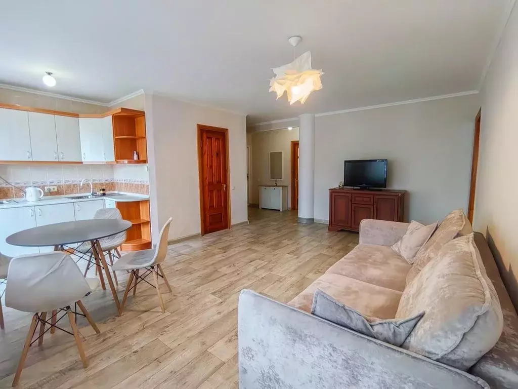 3-к кв. Крым, Алушта ул. Ленина, 30 (63.8 м) - Фото 1