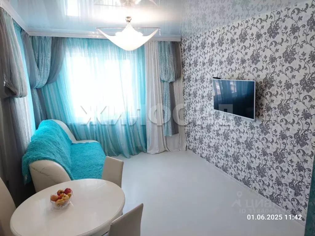 2-к кв. Кемеровская область, Кемерово просп. Притомский, 9 (57.1 м) - Фото 1