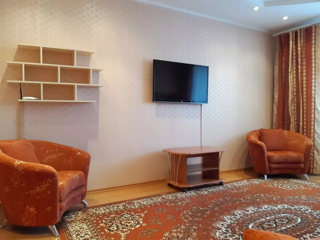 2-к кв. Томская область, Томск Рабочая ул., 27/1 (60.0 м) - Фото 0