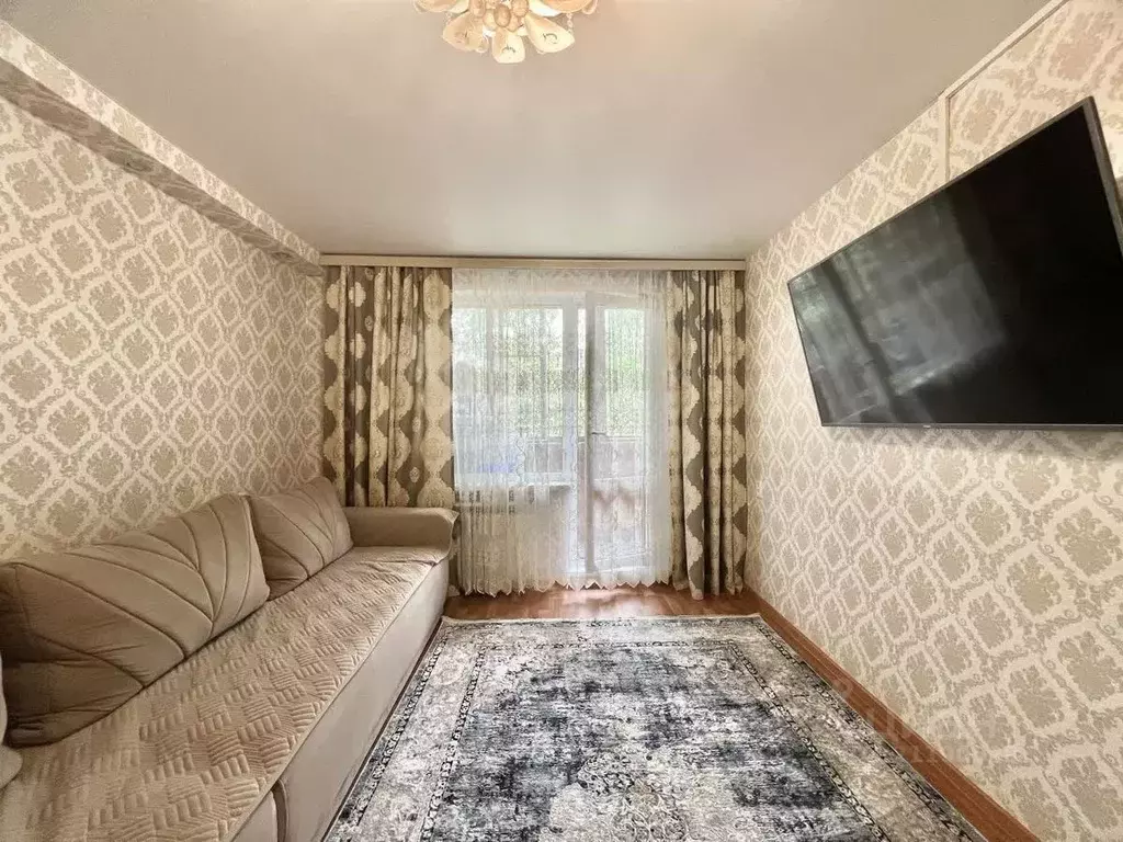 3-к кв. Татарстан, Казань ул. Латышских Стрелков, 4 (58.4 м) - Фото 1