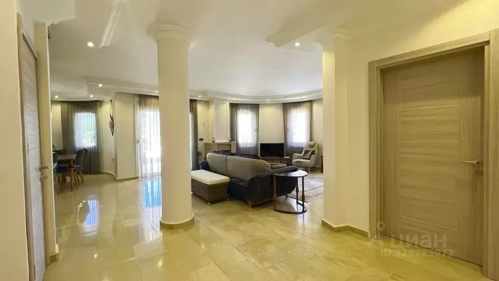 2-к кв. Краснодарский край, Сочи Центральный мкр, пер. Морской, 1к1 ... - Фото 2