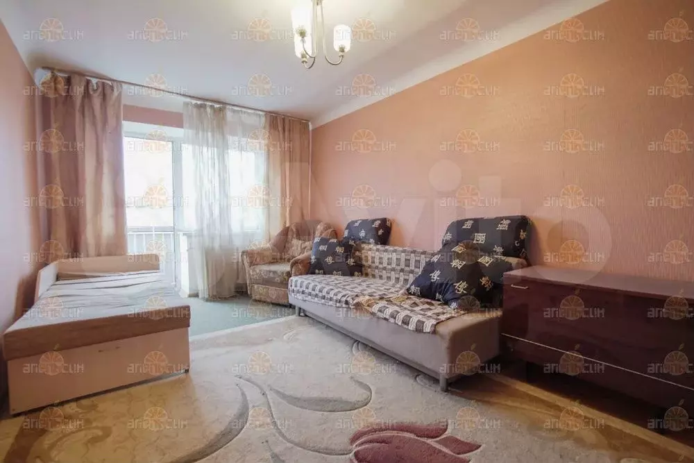 1-к. квартира, 31,7 м, 5/5 эт. - Фото 0