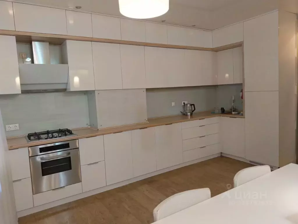 2-к кв. Волгоградская область, Волгоград Донецкая ул., 14 (107.0 м) - Фото 2