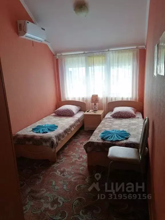 Комната Краснодарский край, Туапсинский муниципальный округ, с. Небуг ... - Фото 0