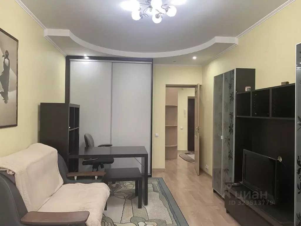 1-к кв. Омская область, Омск Осоавиахимовская ул., 2 (42.0 м) - Фото 2