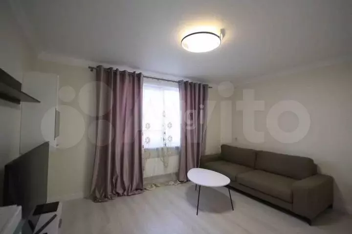 2-к. квартира, 60м, 6/9эт. - Фото 0