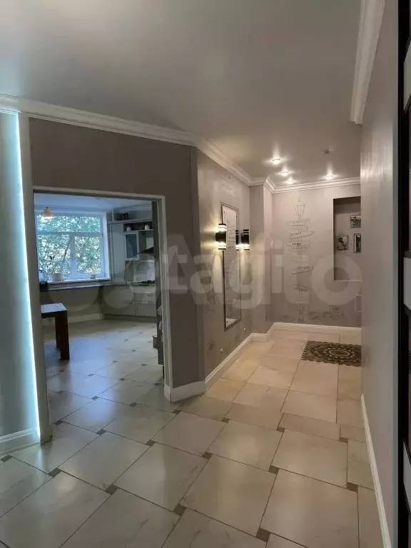 4-к. квартира, 150 м, 2/5 эт. - Фото 1