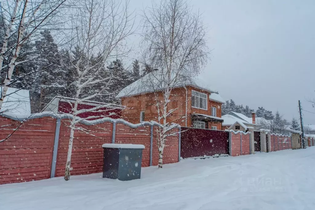Дом в Алтайский край, Бийск ул. Виссариона Белинского, 36 (250 м) - Фото 2