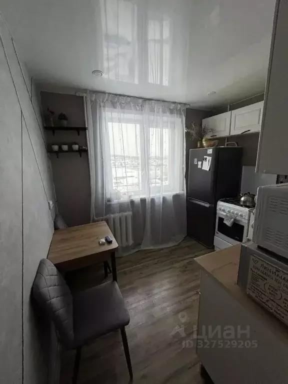 2-к кв. Свердловская область, Нижнесергинский район, Верхние Серги пгт ... - Фото 2