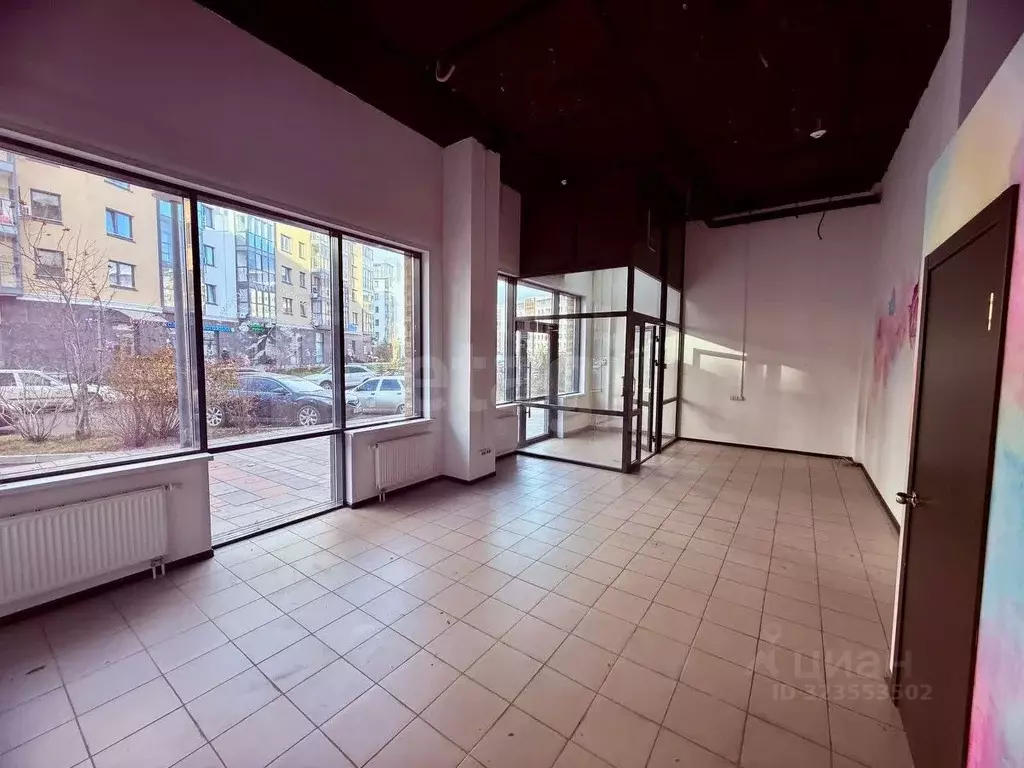 Помещение свободного назначения в Красноярский край, Красноярск ул. ... - Фото 2