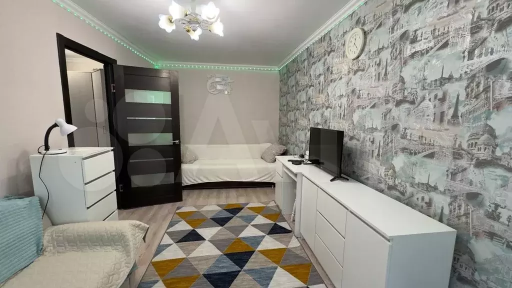 1-к. квартира, 30 м, 1/4 эт. - Фото 1