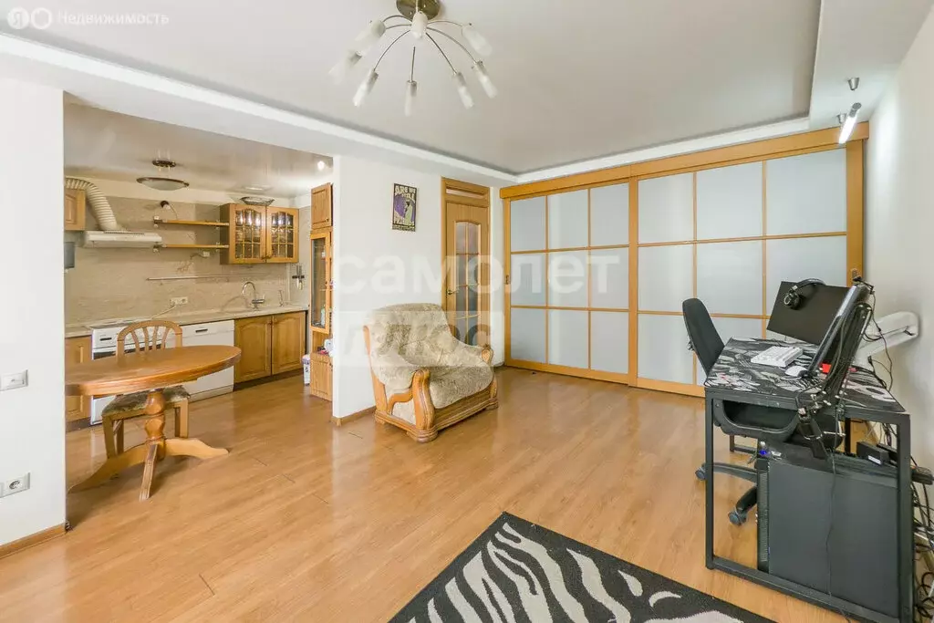 2-комнатная квартира: Екатеринбург, улица Маршала Жукова, 10 (54.2 м) - Фото 1